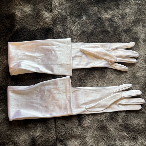 Vintage gloves - Picture 3 of 3